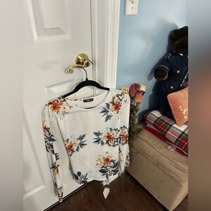 SHEIN White Floral Print Blouse